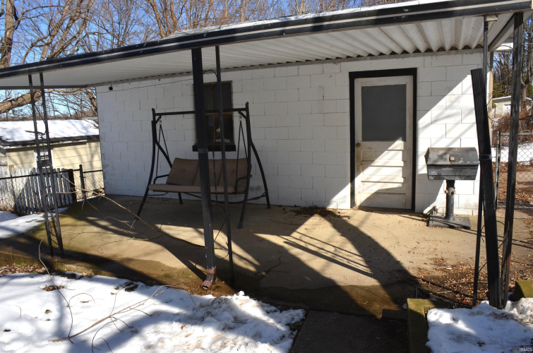 Listing Image 24