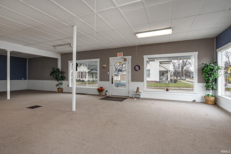 Listing Image 20