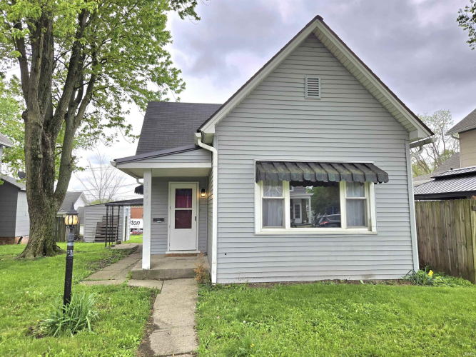 Listing Image 3