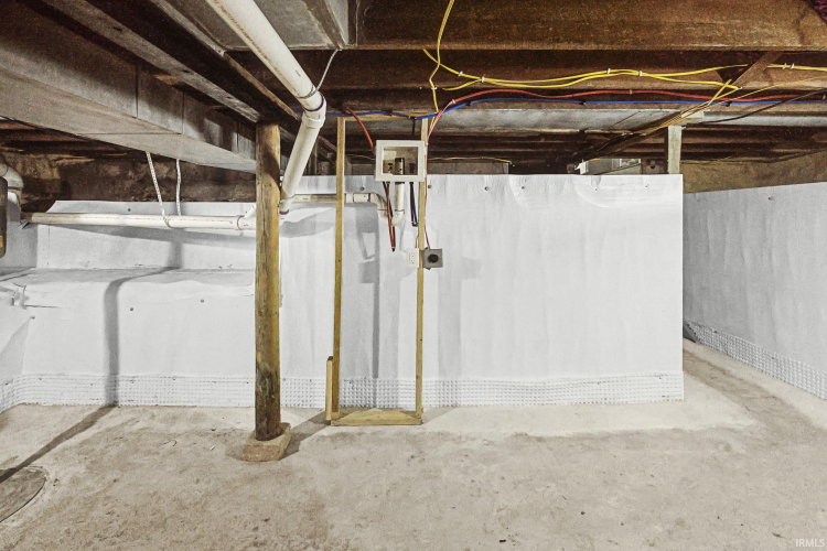 Listing Image 33