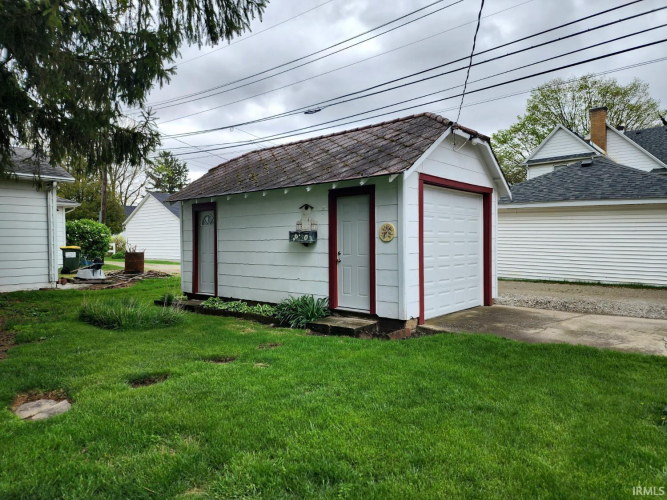 Listing Image 28
