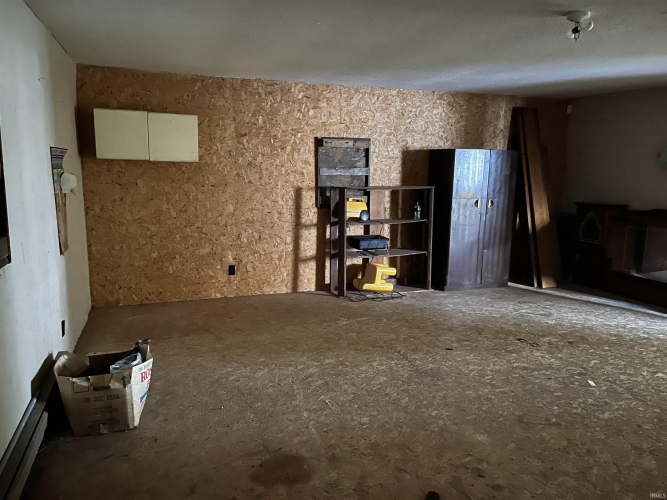 Listing Image 27