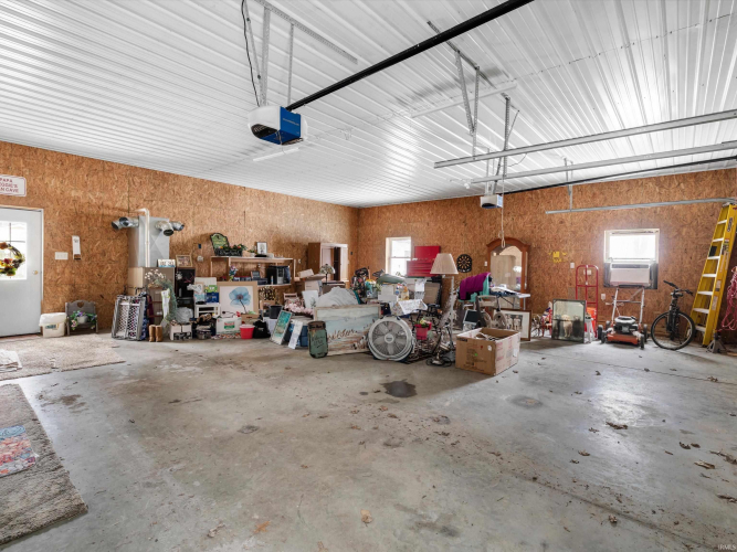 Listing Image 19
