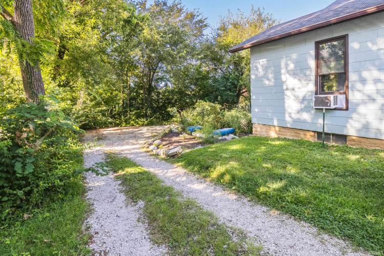 Listing Image 35