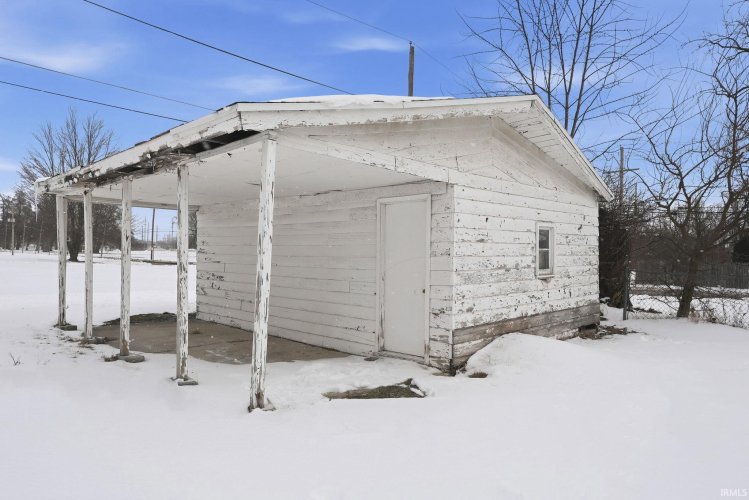 Listing Image 28