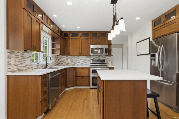 Listing Image 22