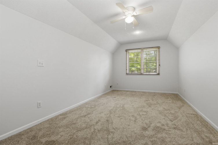 Listing Image 46