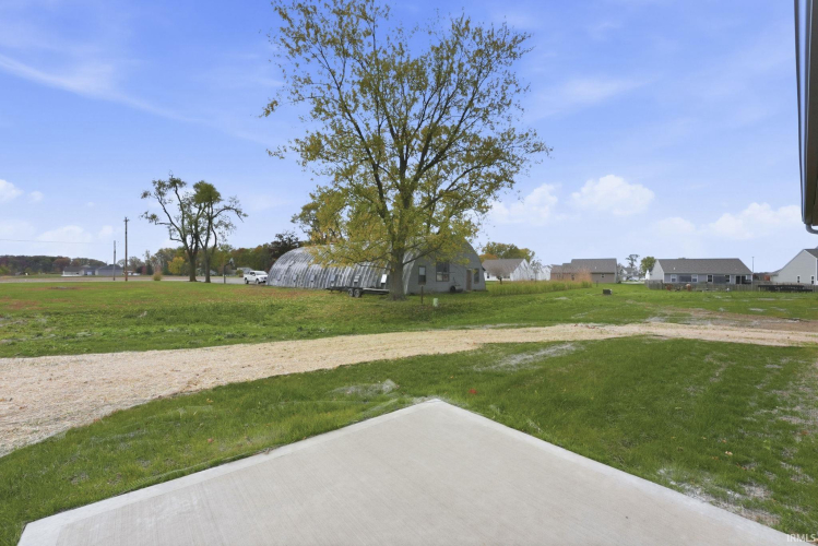 Listing Image 25