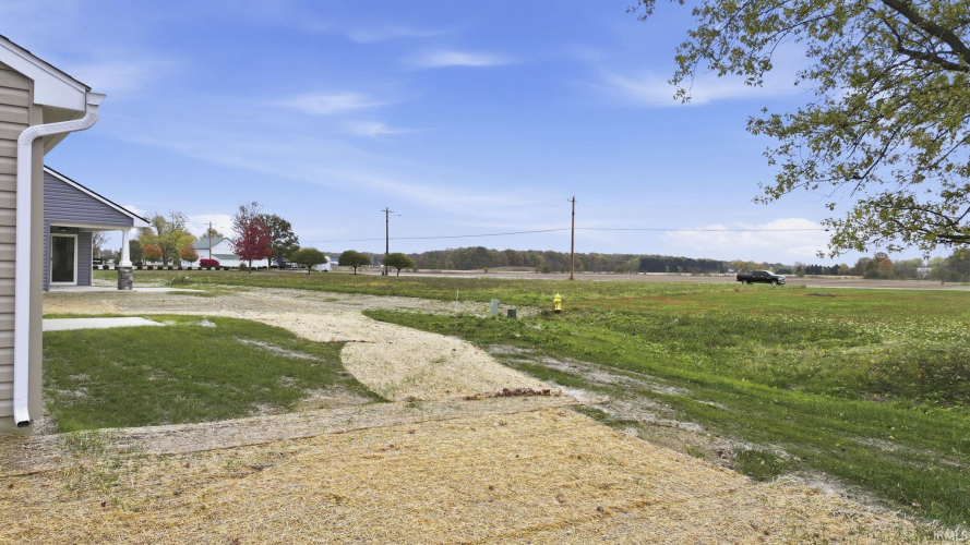 Listing Image 26