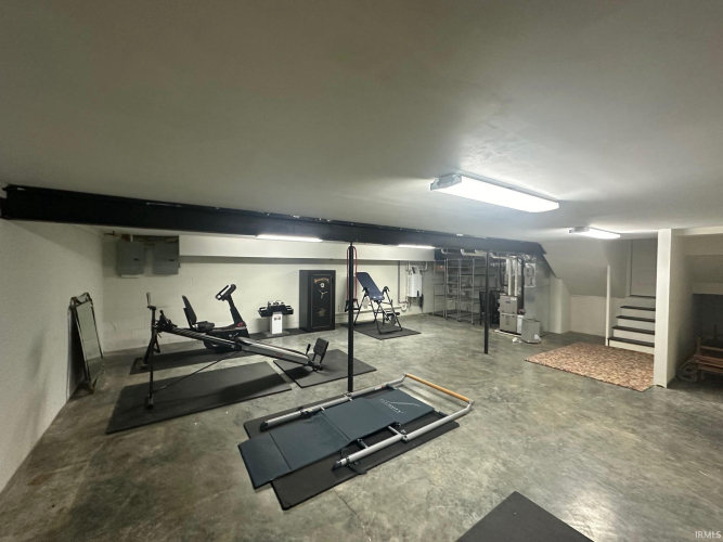 Listing Image 36