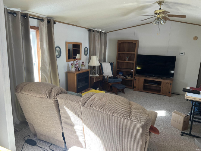 Listing Image 24