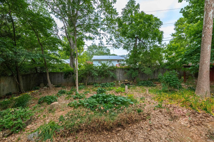 Listing Image 36