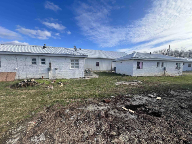 Listing Image 11
