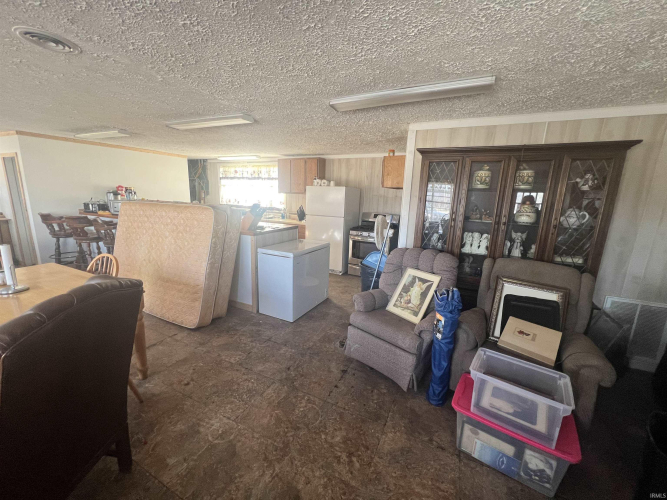 Listing Image 27