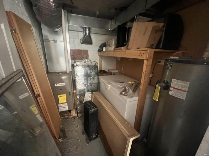 Listing Image 33
