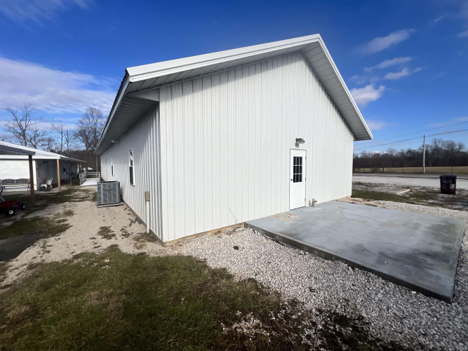 Listing Image 6