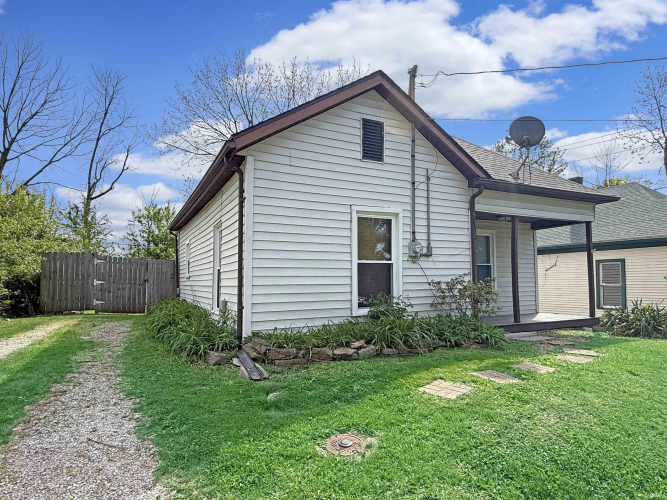 Listing Image 12