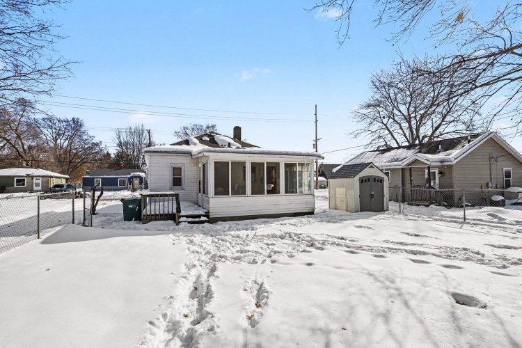 Listing Image 23