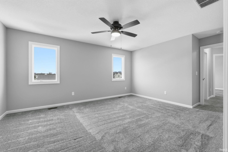 Listing Image 24