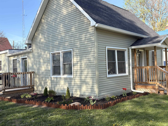 Listing Image 17
