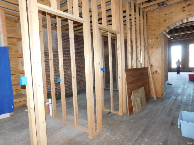 Listing Image 20
