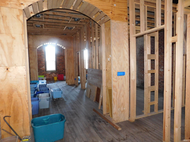 Listing Image 22