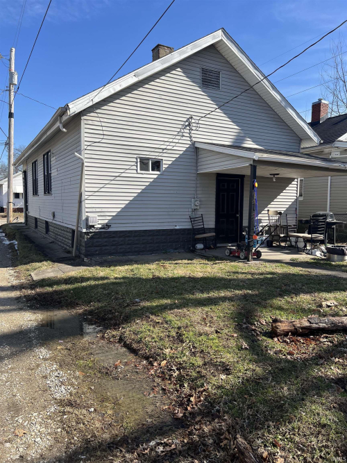 Listing Image 3