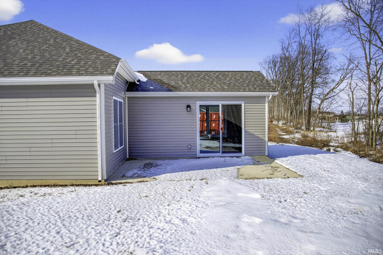 Listing Image 27