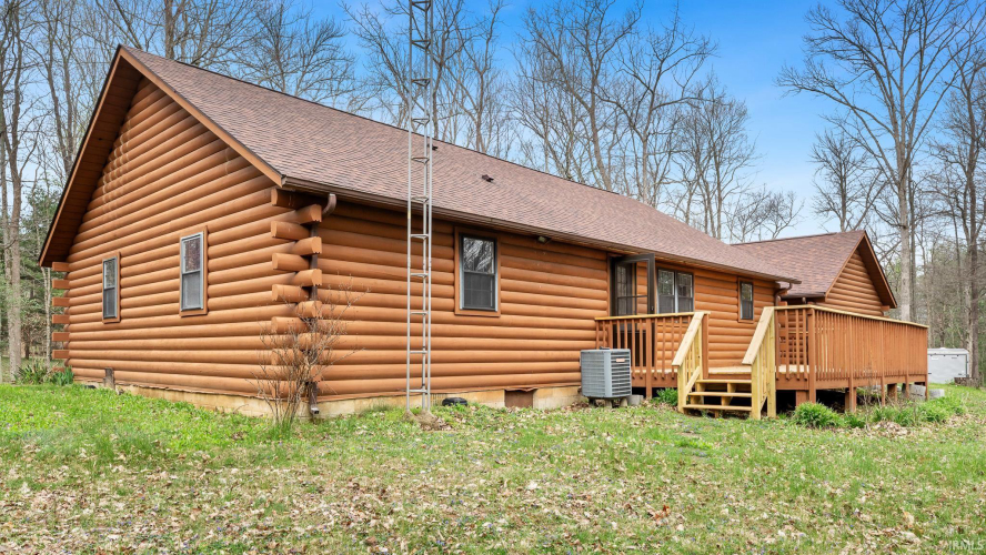 Listing Image 5