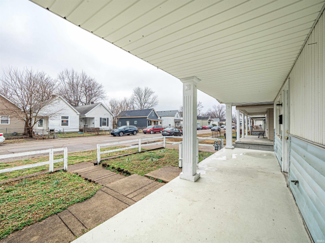 Listing Image 28