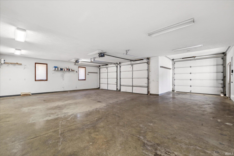 Listing Image 30