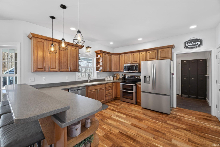 Listing Image 15