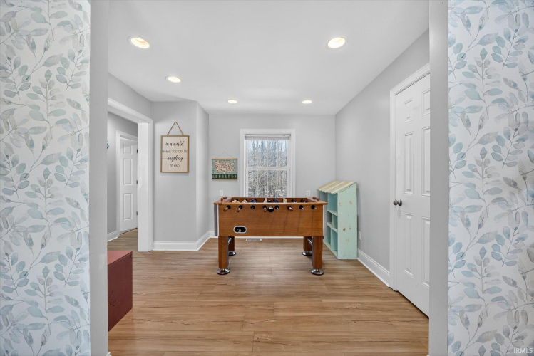 Listing Image 33