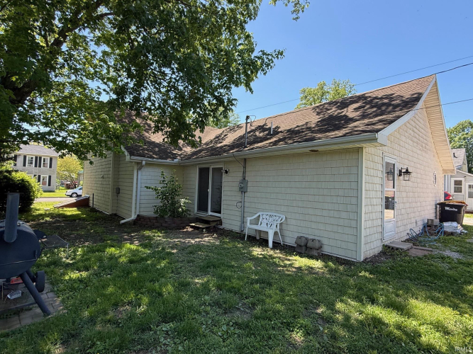 Listing Image 28