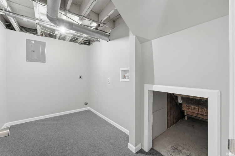 Listing Image 26
