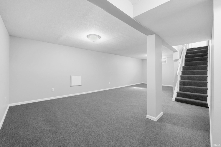 Listing Image 28