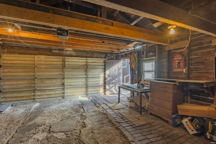 Listing Image 25