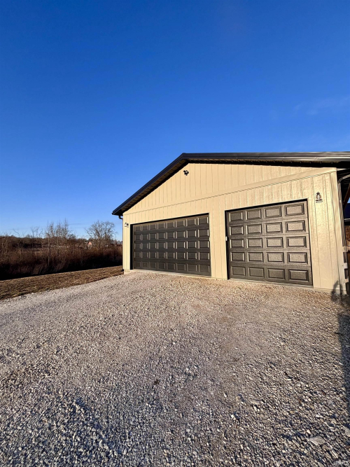 Listing Image 17