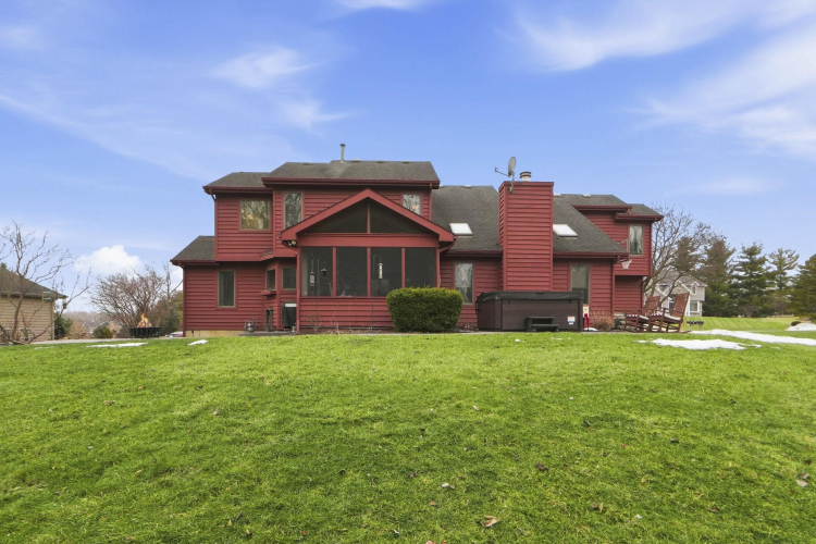 Listing Image 36