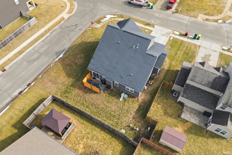 Listing Image 32