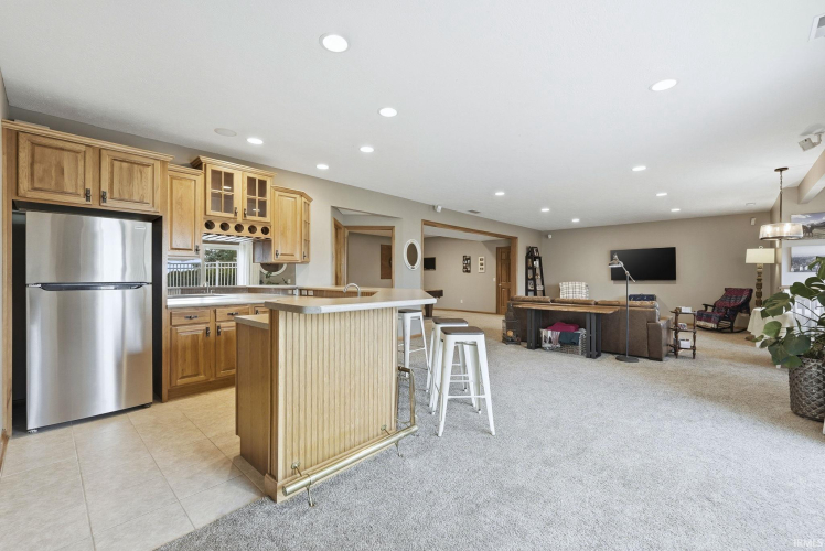 Listing Image 23