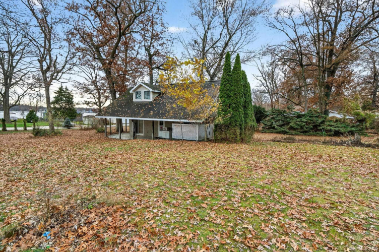 Listing Image 13