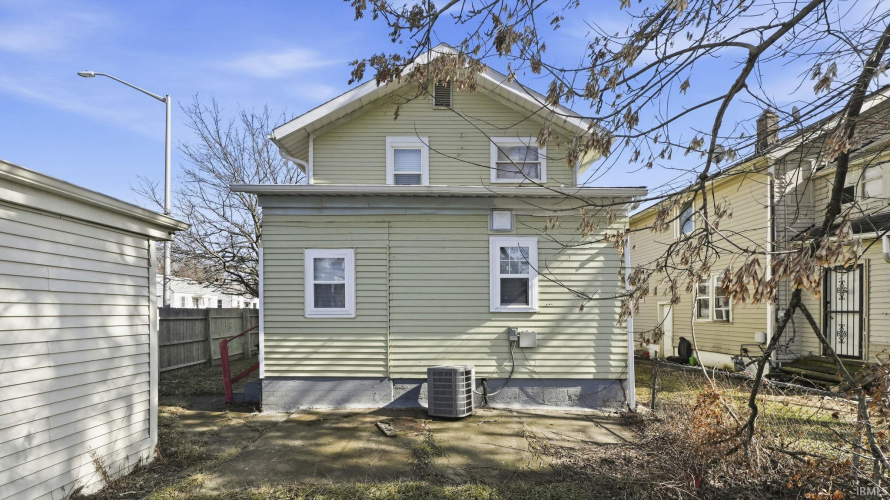 Listing Image 36