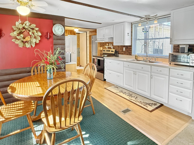 Listing Image 15