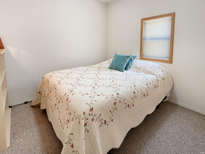Listing Image 30