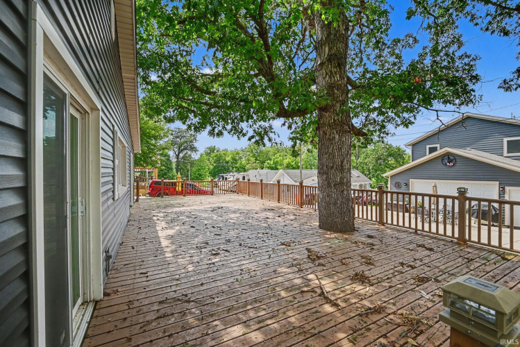 Listing Image 18