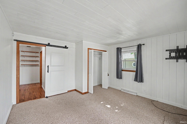 Listing Image 29
