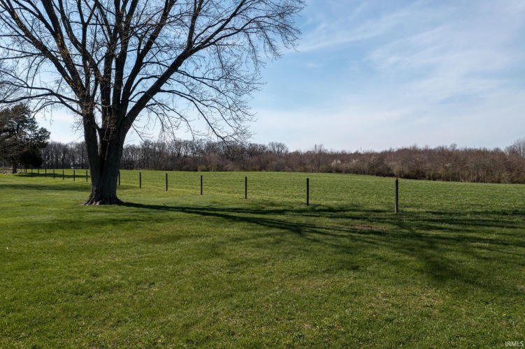 Listing Image 24