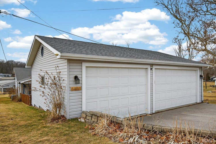 Listing Image 29