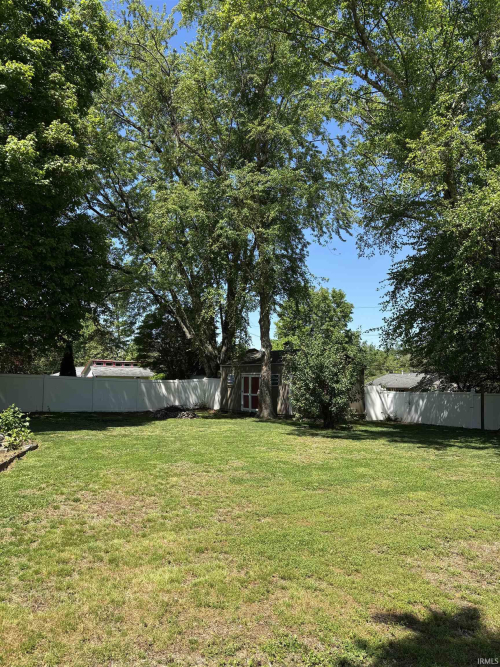 Listing Image 16
